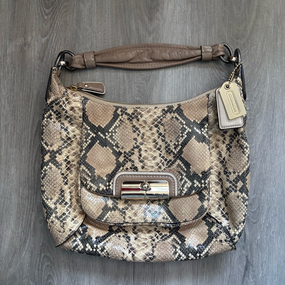 COACH Snakeskin Shoulder Bag B1169-17085